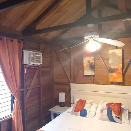 Villa Bahia Del Sol Bocas del Toro Exterior foto